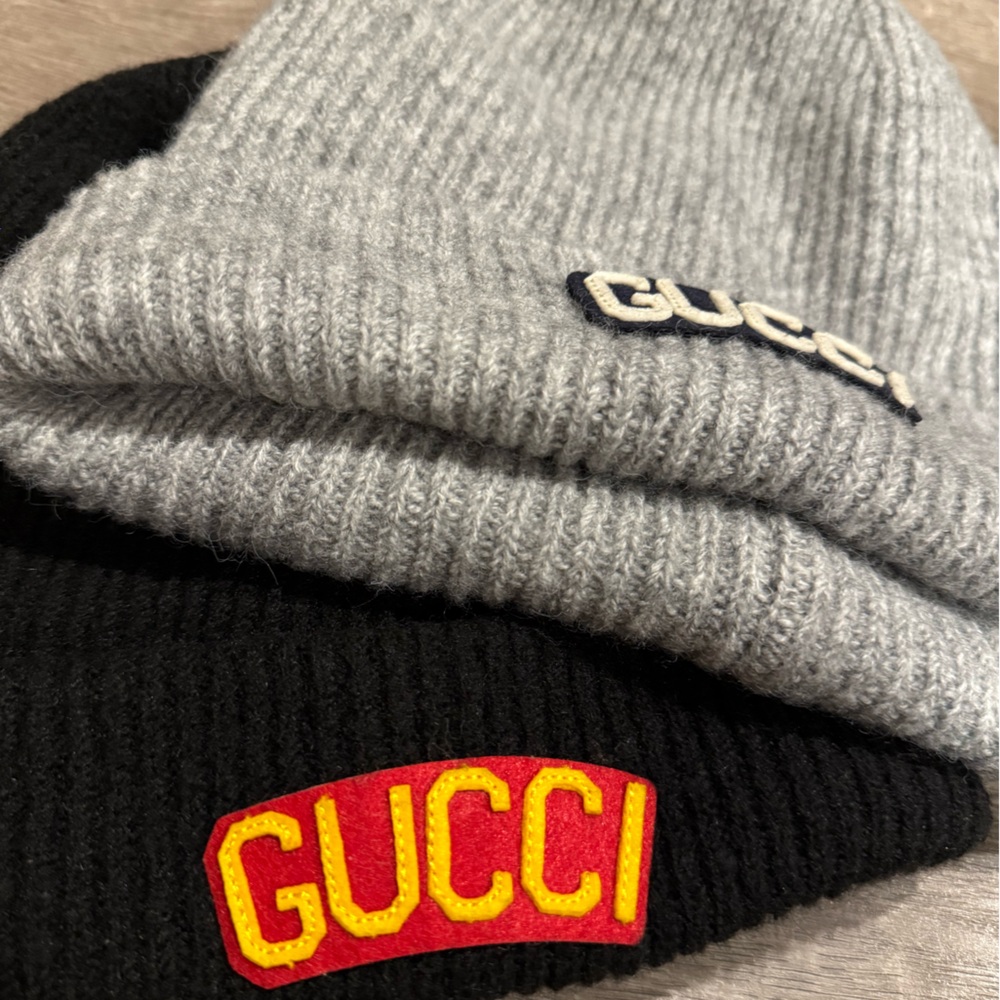 grey and black knit beanies